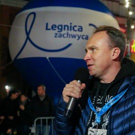 powiększ zdjęcie: Biegli i maszerowali w świątecznym nastroju