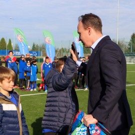 powiększ zdjęcie: Legnickie szkoły rywalizowały w turnieju „Świerkowa od Nowa”