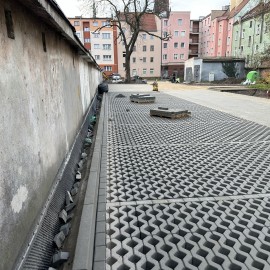 Trwa przebudowa podwórza w rejonie ulic Drukarskiej i Rzemieślniczej