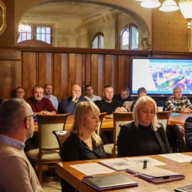 powiększ zdjęcie: Legnica prezentuje ofertę inwestycyjną