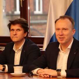 powiększ zdjęcie: Legnica prezentuje ofertę inwestycyjną