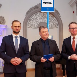 powiększ zdjęcie: 80 lat Miejskiego Przedsiębiorstwa Komunikacyjnego w Legnicy