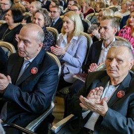 powiększ zdjęcie: Jubileusz 80-lecia Zespołu Szkół Muzycznych