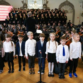 powiększ zdjęcie: Jubileusz 80-lecia Zespołu Szkół Muzycznych