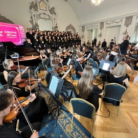 powiększ zdjęcie: Jubileusz 80-lecia Zespołu Szkół Muzycznych