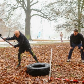 powiększ zdjęcie: Zimowy tor przeszkód na finał akcji MOVEMBER