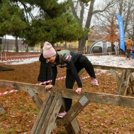 powiększ zdjęcie: Zimowy tor przeszkód na finał akcji MOVEMBER