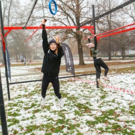 powiększ zdjęcie: Zimowy tor przeszkód na finał akcji MOVEMBER