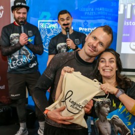 powiększ zdjęcie: Zimowy tor przeszkód na finał akcji MOVEMBER