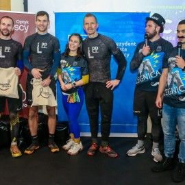 powiększ zdjęcie: Zimowy tor przeszkód na finał akcji MOVEMBER