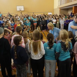 powiększ zdjęcie: Rodzinny Piknik Pływacki zgromadził ponad 250 uczestników