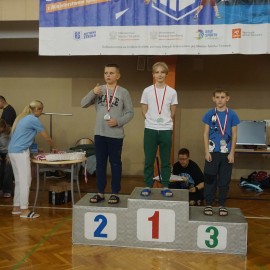 powiększ zdjęcie: Rodzinny Piknik Pływacki zgromadził ponad 250 uczestników