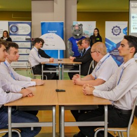 powiększ zdjęcie: Finał kolejowego turnieju w Legnicy