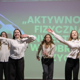 powiększ zdjęcie: Nowoczesne boisko przy ZSO nr 4 już gotowe