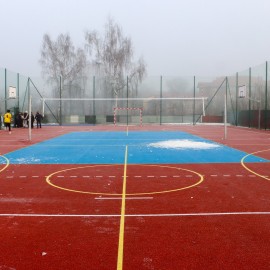 Nowoczesne boisko przy ZSO nr 4 już gotowe