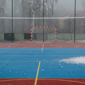 powiększ zdjęcie: Nowoczesne boisko przy ZSO nr 4 już gotowe