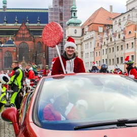 powiększ zdjęcie: Mikołajowie, motory i mnóstwo radości