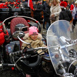 powiększ zdjęcie: Mikołajowie, motory i mnóstwo radości