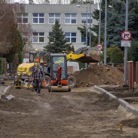 powiększ zdjęcie: Legnicki Program Drogowy. Zobacz jak przebiega remont ul. Słonecznej