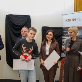 powiększ zdjęcie: „Empatia jest odważna” – w Muzeum Miedzi wręczono nagrody w konkursie dla młodzieży