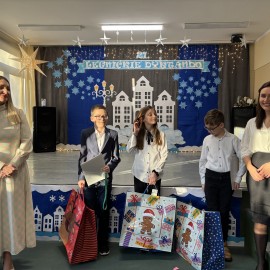 powiększ zdjęcie: 21. Legnickie Dyktando z dreszczykiem i historiami prawdziwymi lub nie