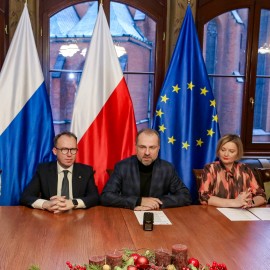 powiększ zdjęcie: Gratka dla melomanów na cały rok