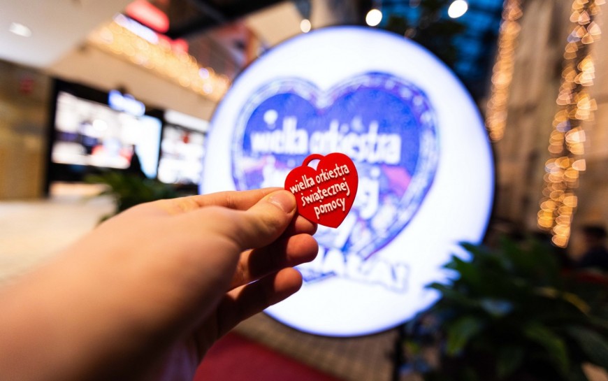 „To działa”. Akcja WOŚP w Galerii Piastów z udziałem legnickich uczniów