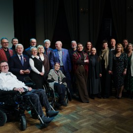 powiększ zdjęcie: Joanna Rostkowska odznaczona Brązowym Medalem „Zasłużony Kulturze Gloria Artis”