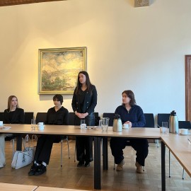 powiększ zdjęcie: Młodzieżowa Rada Miasta Legnicy z wizytą w Konsulacie Generalnym Niemiec we Wrocławiu