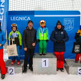 powiększ zdjęcie: Wyniki Otwartych Mistrzostw Legnicy w Slalomie Narciarskim i Snowboardowym