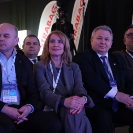 powiększ zdjęcie: Dolnośląski Kongres Inwestycyjny: debata o inwestycjach lokalnych z udziałem ...