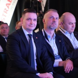 powiększ zdjęcie: Dolnośląski Kongres Inwestycyjny: debata o inwestycjach lokalnych z udziałem ...