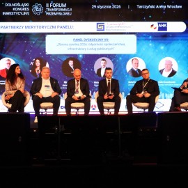 powiększ zdjęcie: Dolnośląski Kongres Inwestycyjny: debata o inwestycjach lokalnych z udziałem ...