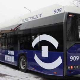 powiększ zdjęcie: Kolejne autobusy elektryczne dołączyły do floty MPK Legnica
