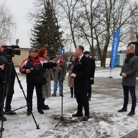 powiększ zdjęcie: Kolejne autobusy elektryczne dołączyły do floty MPK Legnica