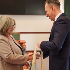 powiększ zdjęcie: Inauguracyjne posiedzenie Miejskiej Rady Seniorów w Legnicy V kadencji