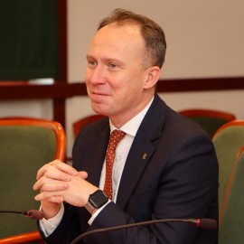 powiększ zdjęcie: Inauguracyjne posiedzenie Miejskiej Rady Seniorów w Legnicy V kadencji