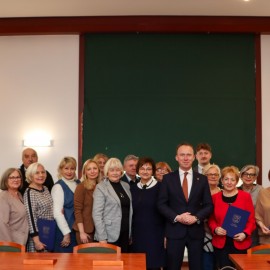 powiększ zdjęcie: Inauguracyjne posiedzenie Miejskiej Rady Seniorów w Legnicy V kadencji