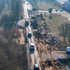 powiększ zdjęcie: Trwają prace na ul. Poznańskiej. Kończy się pierwszy etap przebudowy