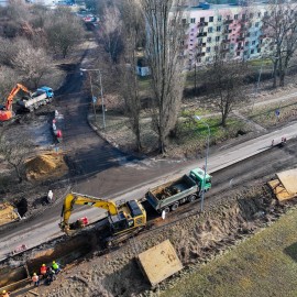 powiększ zdjęcie: Trwają prace na ul. Poznańskiej. Kończy się pierwszy etap przebudowy