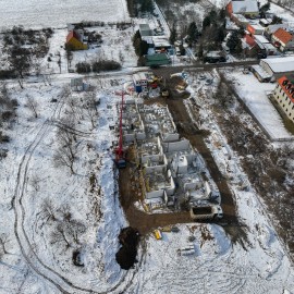 powiększ zdjęcie: Postęp prac przy budowie nowego żłobka na Piekarach