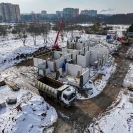 powiększ zdjęcie: Postęp prac przy budowie nowego żłobka na Piekarach