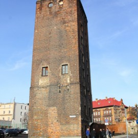 powiększ zdjęcie: Będzie remont wieży Bramy Chojnowskiej