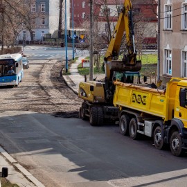 powiększ zdjęcie: Ruszył remont ul. Działkowej w Legnicy