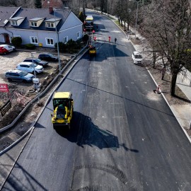 powiększ zdjęcie: Postępują prace na ul. Zamiejskiej