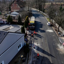 powiększ zdjęcie: Postępują prace na ul. Zamiejskiej
