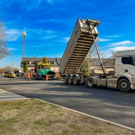 powiększ zdjęcie: Postępują prace na ul. Zamiejskiej