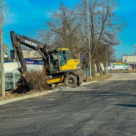 powiększ zdjęcie: Postępują prace na ul. Zamiejskiej