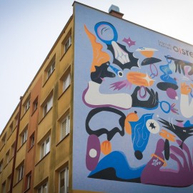 powiększ zdjęcie: Nowy mural promujący Legnicki Festiwal SREBRO już gotowy