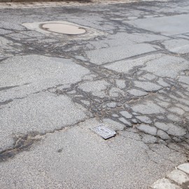 powiększ zdjęcie: Remont ul. Emilii Plater. Miasto ogłasza przetarg na odnowienie nawierzchni